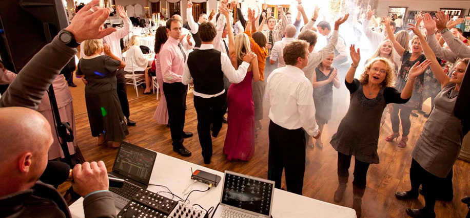 The Best Mobile DJ Services